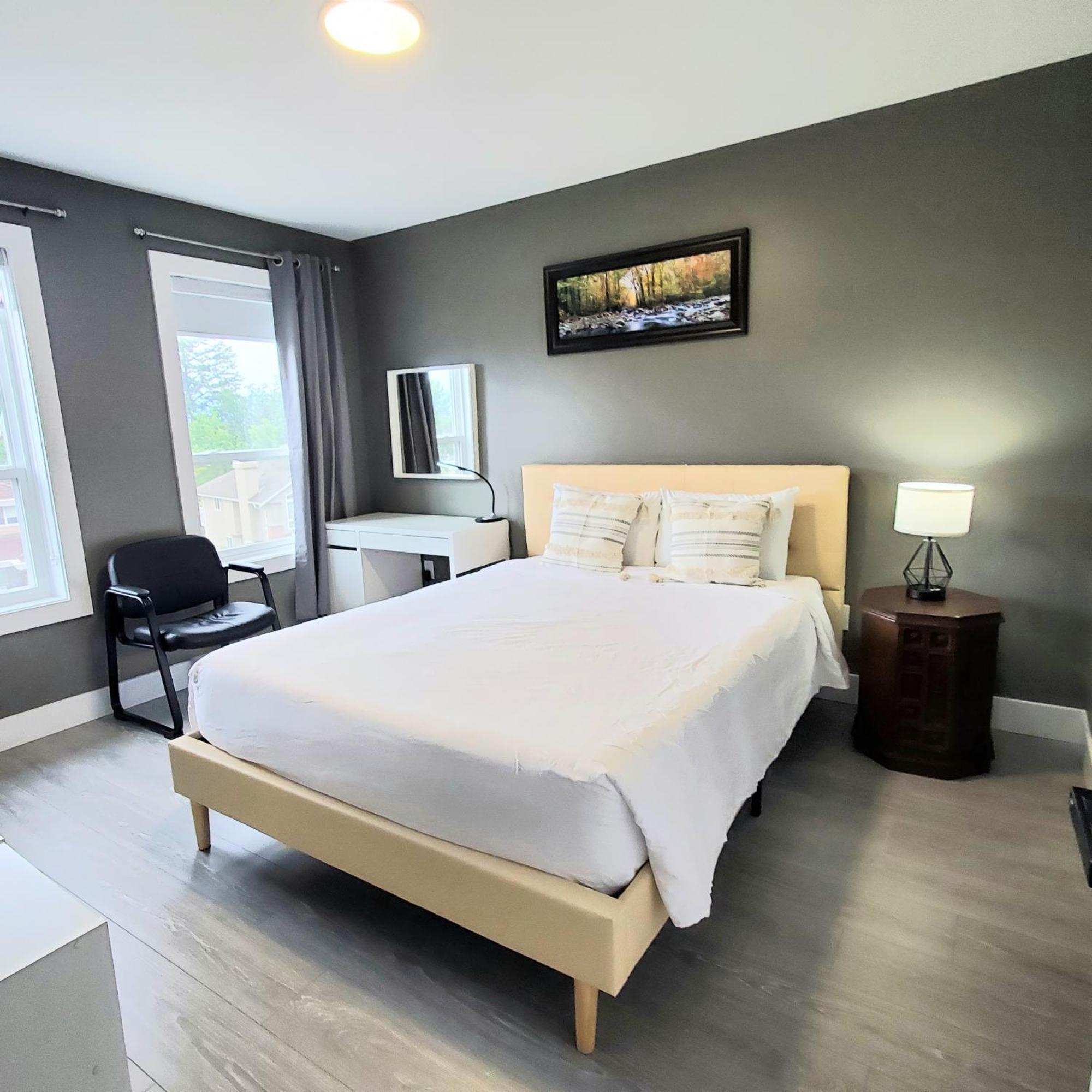 Mountain Retreat 3 Bedroom Garden House Near Heritage Park, Coliseum , Hwy 1, Fishing, Cultus Lake Чилиуак Екстериор снимка